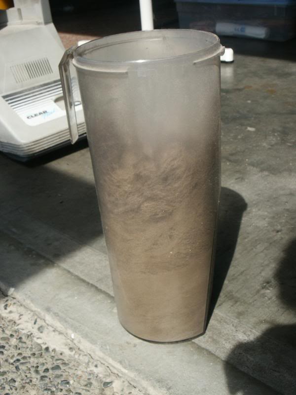 07-08-04vacuumdirt008.jpg